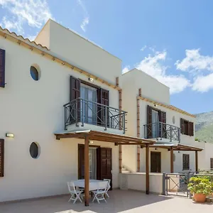https://appartamenti-karma-vacanze.sicilyhotelsitaly.net